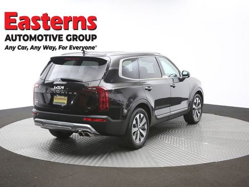 Used 2022 Kia Telluride S AWD/4WD image 42