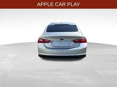 Used 2018 Chevrolet Malibu LT w/ Sport Package FWD image 6