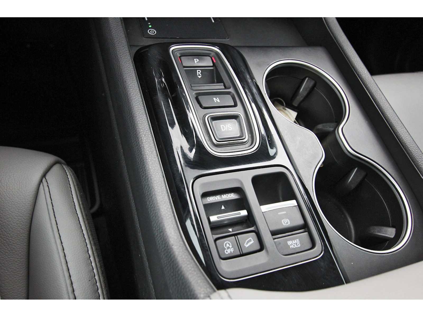 Used 2025 Honda Pilot Touring image 27