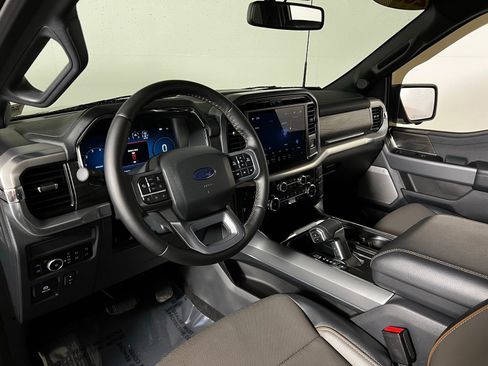 Used 2025 Ford F150 Lariat w/ Equipment Group 501A Mid AWD/4WD image 11