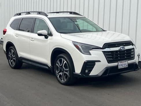 Certified 2023 Subaru Ascent Limited image 8