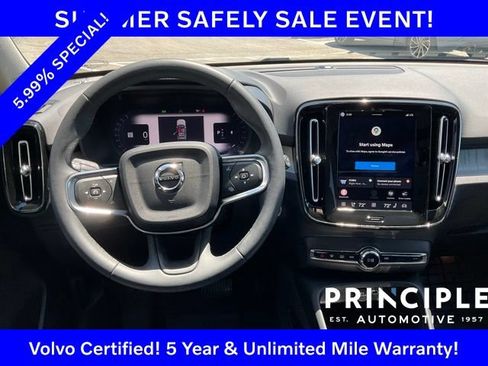 Certified 2025 Volvo XC40 B5 Plus w/ Protection Package Premier AWD/4WD image 24