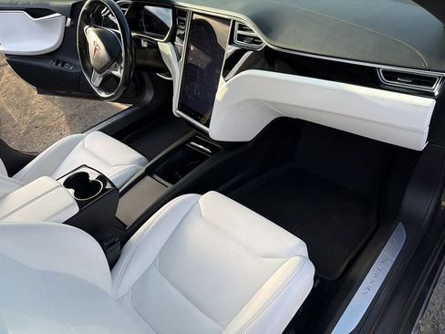 Used 2017 Tesla Model S P100D image 31