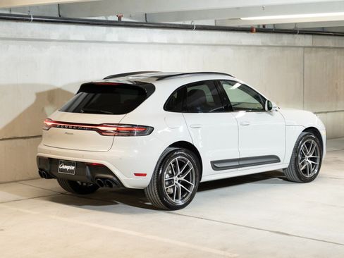 Certified 2026 Porsche Macan AWD/4WD image 9