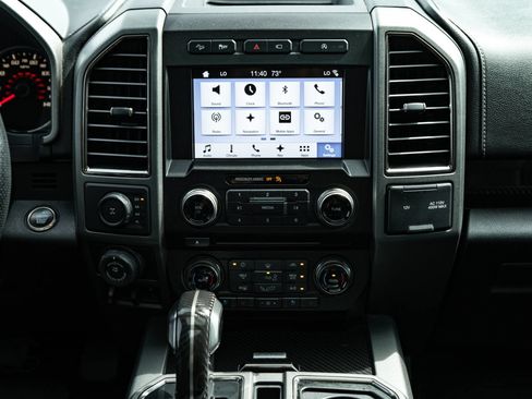 Used 2018 Ford F150 Raptor w/ Equipment Group 802A Luxury AWD/4WD image 32