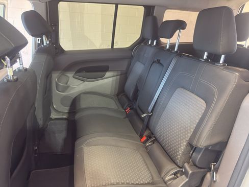 Used 2021 Ford Transit Connect XLT FWD image 26