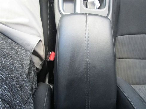 Used 2024 Nissan Sentra SV w/ All-Weather Package image 35