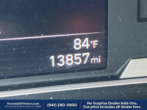 Used 2024 Hyundai Tucson SEL FWD image 17