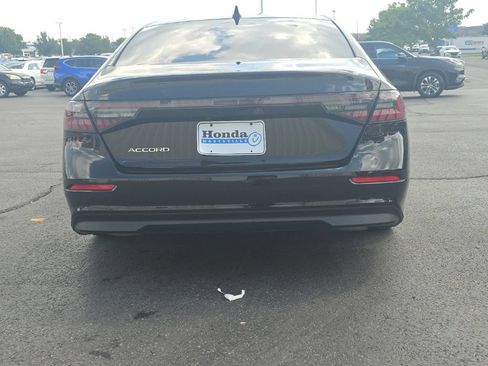 Used 2025 Honda Accord SE image 6