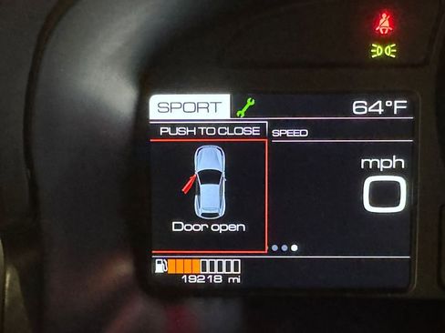 Used 2018 Ferrari GTC4Lusso T image 13