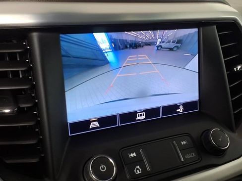 Used 2021 GMC Acadia SLT w/ Preferred Package AWD/4WD image 27