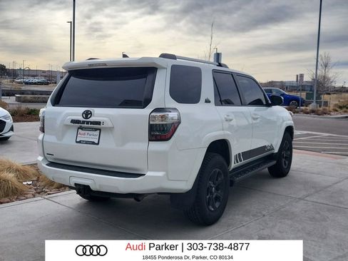 Used 2021 Toyota 4Runner SR5 image 3