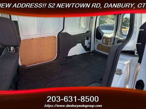 Used 2022 Ford Transit Connect XLT FWD image 23