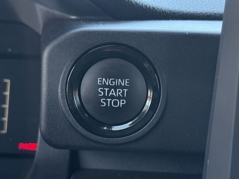 Used 2025 Toyota Tacoma SR5 RWD image 22