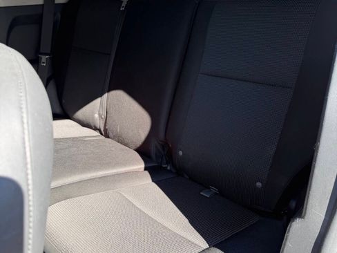 Used 2011 Toyota FJ Cruiser 4WD w/ Upgrade Pkg image 10