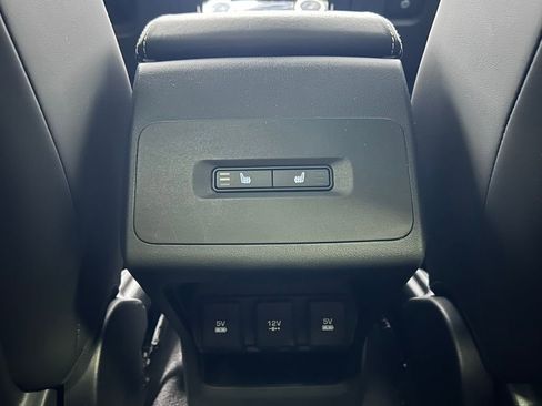 Used 2023 Jaguar I-PACE HSE image 19