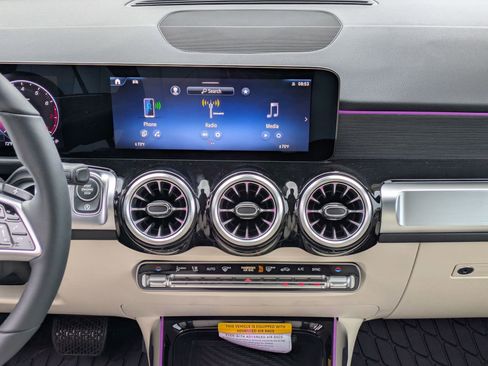 New 2026 Mercedes-Benz GLB 250 image 31