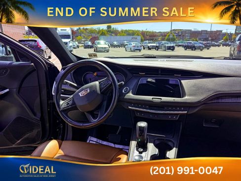 Used 2019 Cadillac XT4 Premium Luxury AWD/4WD image 21