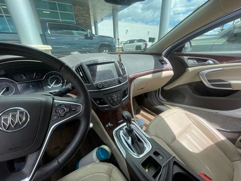 Used 2016 Buick Regal AWD image 3