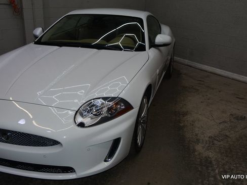 Used 2011 Jaguar XK Coupe RWD image 7