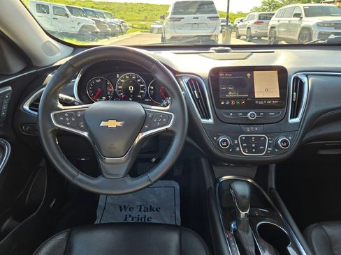 Used 2024 Chevrolet Malibu LT FWD image 18