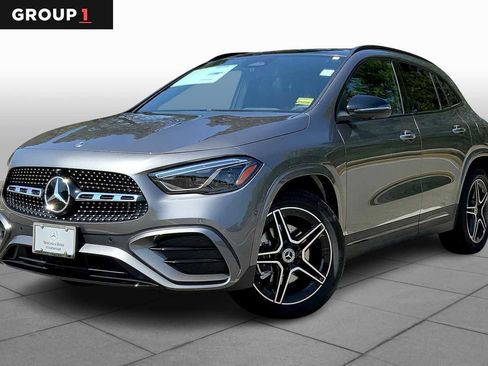 New 2026 Mercedes-Benz GLA 250 4MATIC image 1