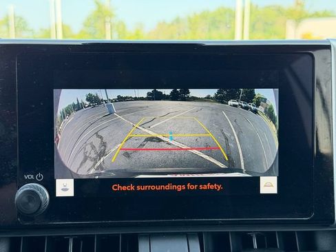 Certified 2024 Toyota RAV4 LE AWD/4WD image 36