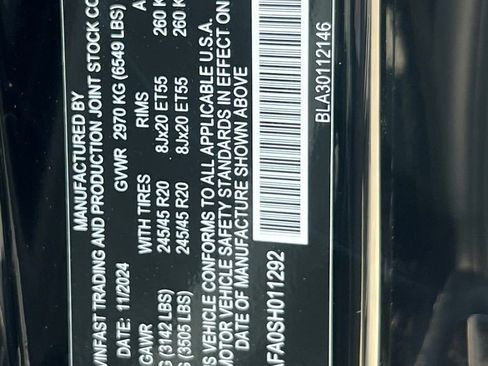 New 2025 VinFast VF 8 Plus image 29