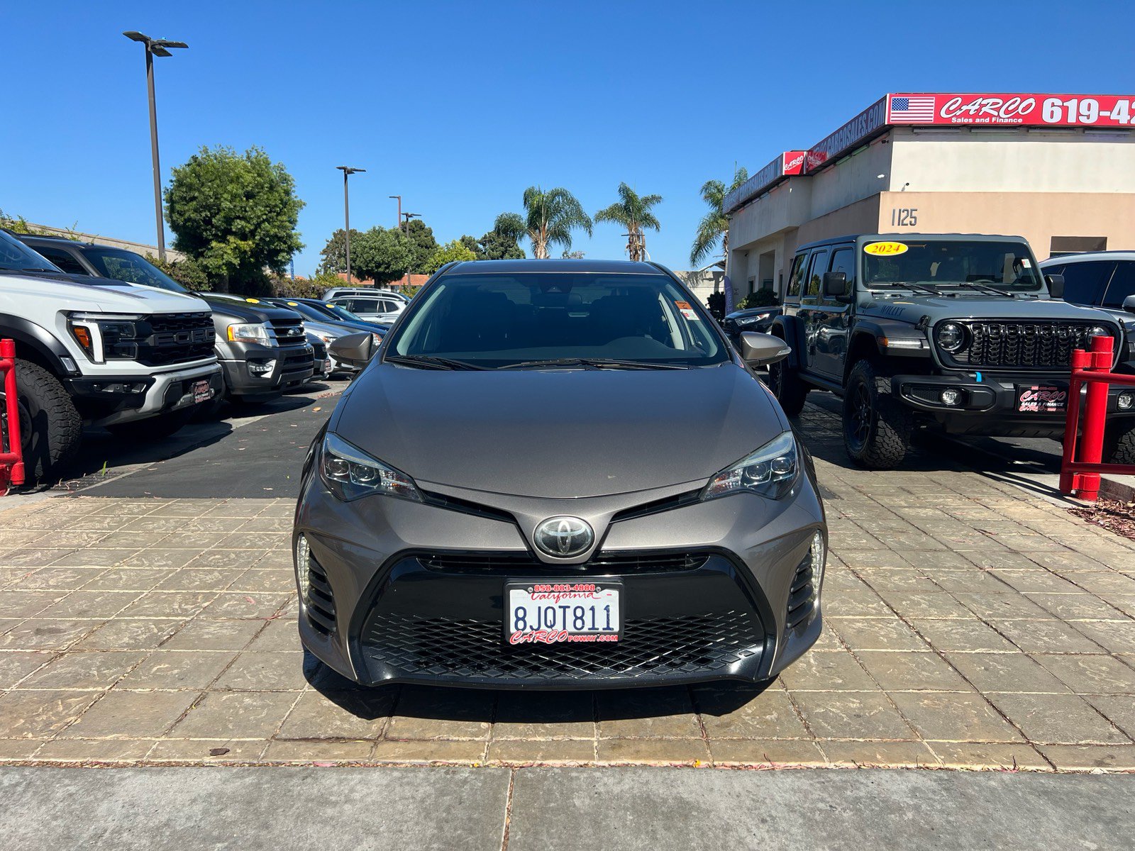 Used 2019 Toyota Corolla SE w/ SE Premium Package FWD image 5