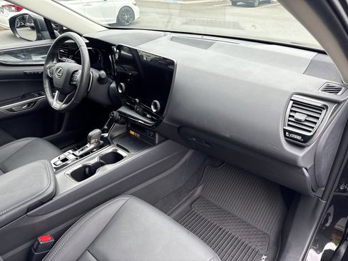 Certified 2025 Lexus NX 350 AWD w/ Cold Area Package image 20