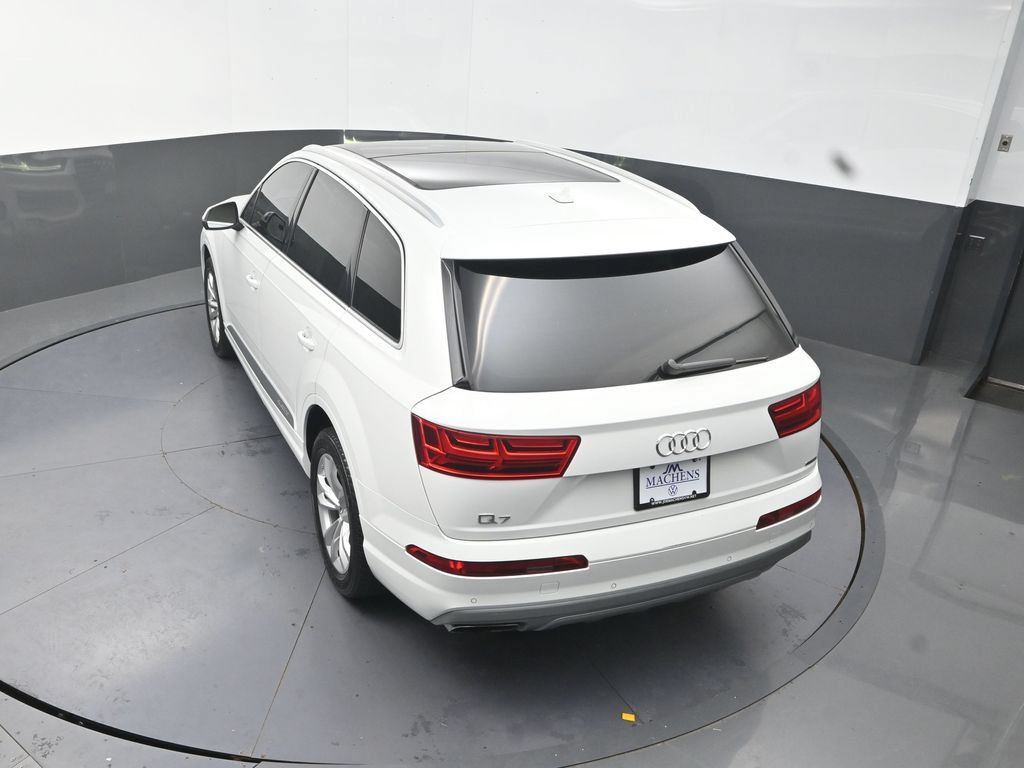 Used 2019 Audi Q7 3.0T Premium Plus AWD/4WD image 19