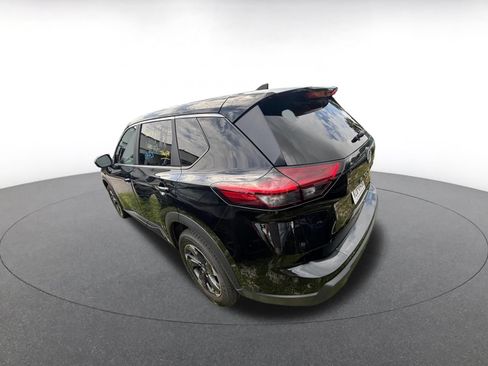 Used 2025 Nissan Rogue SV FWD image 14