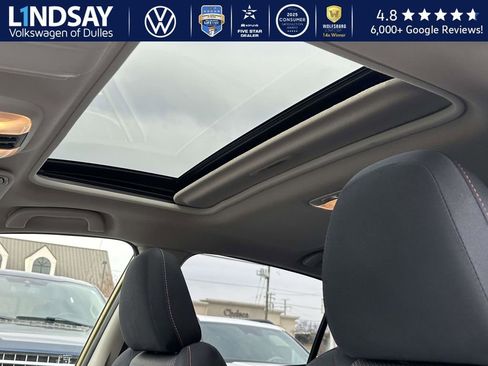 Used 2022 Subaru Crosstrek 2.0i Premium w/ Moonroof Package image 23