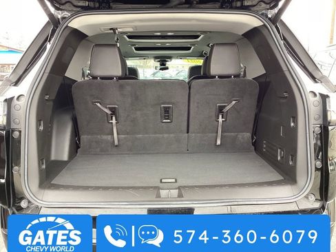 Used 2021 Chevrolet Traverse Premier w/ Redline Edition image 9