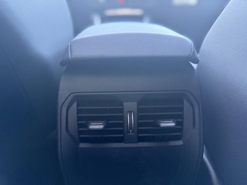 Used 2025 BMW 430i Coupe w/ Convenience Package image 13