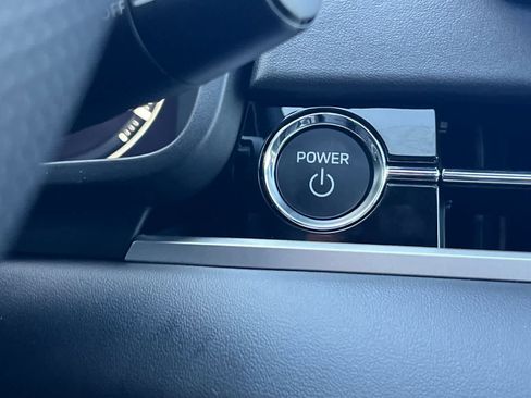 New 2026 Nissan Rogue Platinum image 30