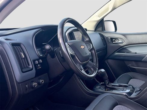 Used 2021 Chevrolet Colorado Z71 image 9