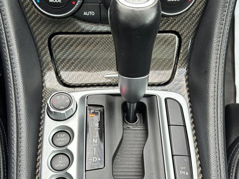 Used 2011 Mercedes-Benz SL 63 AMG image 16