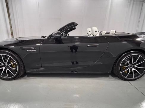 Certified 2023 Mercedes-Benz SL 55 AMG 4MATIC image 9