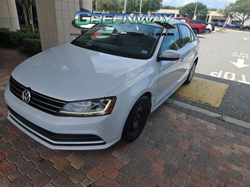 Used 2017 Volkswagen Jetta S FWD image 1