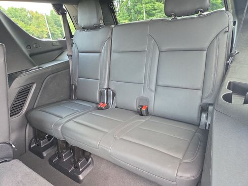 Used 2025 Chevrolet Tahoe LT AWD/4WD image 9