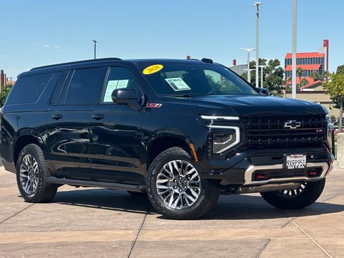 Used 2026 Chevrolet Suburban Z71 w/ Z71 Off-Road Package AWD/4WD image 2