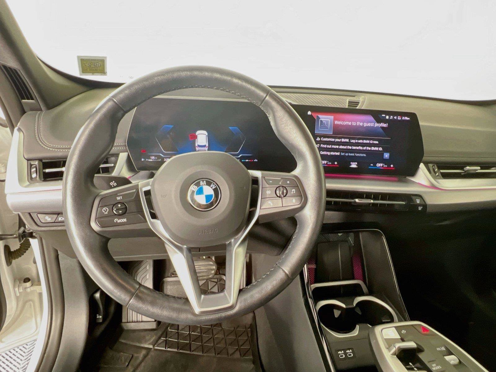 Used 2023 BMW X1 xDrive28i w/ Premium Package AWD/4WD image 12