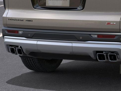 New 2026 Chevrolet Traverse Z71 w/ Driver Confidence Package image 14