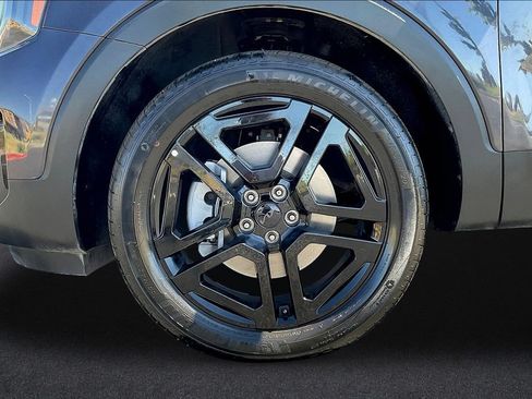 Used 2025 Kia Telluride EX X-Line AWD/4WD image 34