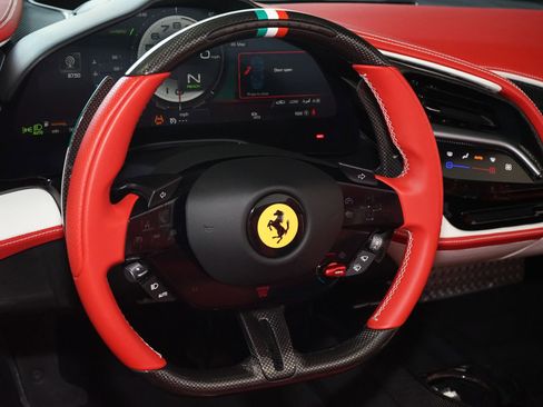 Used 2025 Ferrari SF90 Spider AWD/4WD image 19