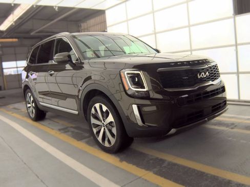 Used 2022 Kia Telluride S AWD/4WD image 5