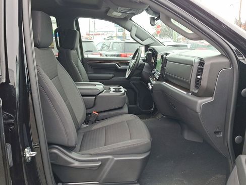 Used 2023 GMC Sierra 1500 Elevation image 28