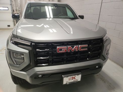 New 2026 GMC Canyon Elevation w/ Convenience Package image 6