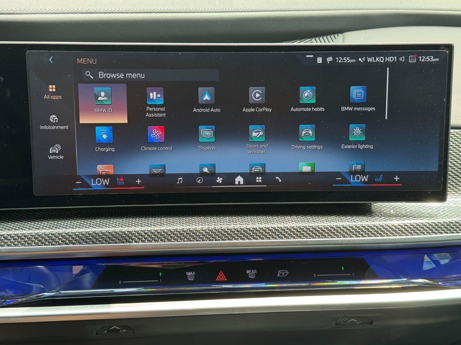 Used 2024 BMW i7 eDrive50 w/ M Sport Package RWD image 27